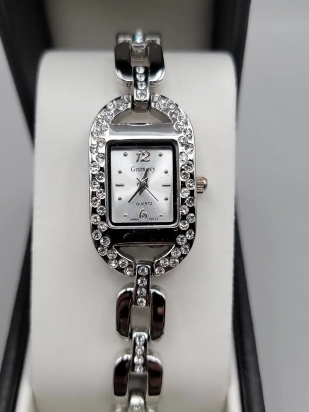 Gramercy Rhinestone Bezel Ladies Bracelet Quartz Watch 20mm 7.5